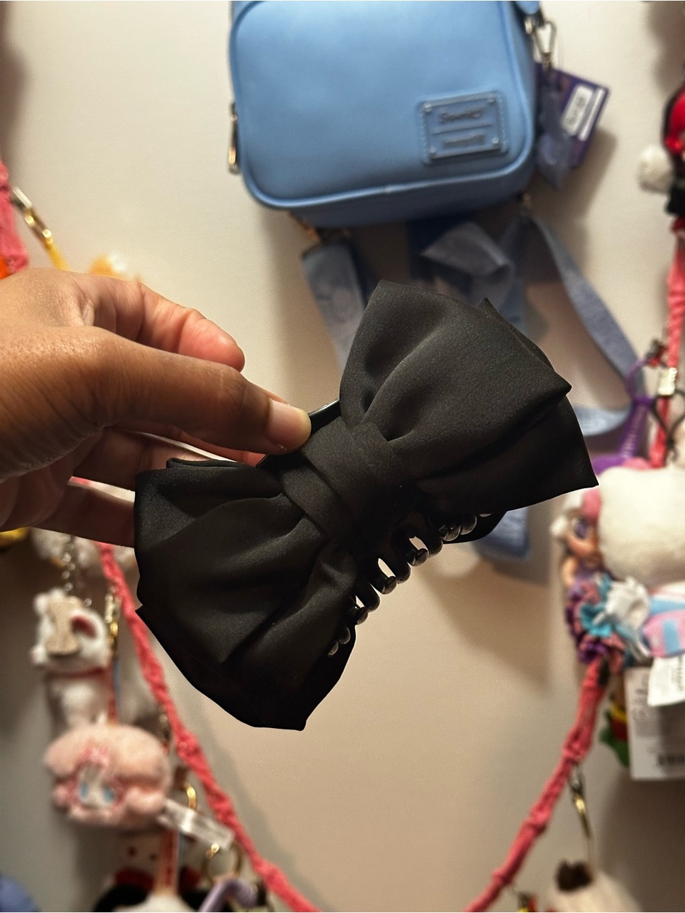 Bow hair claw